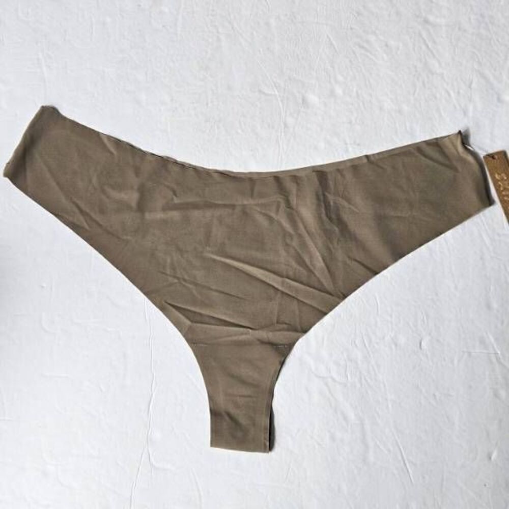 Skims bikini panty Nwt‎